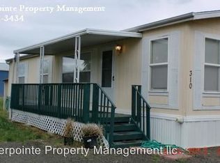 310 Pleasant Ave, Roseburg, OR 97470
