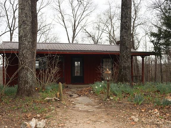 4th image of 826 Crooked Ridge Rd