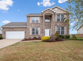 72 Liederkranz Ln, Millstadt, IL 62260