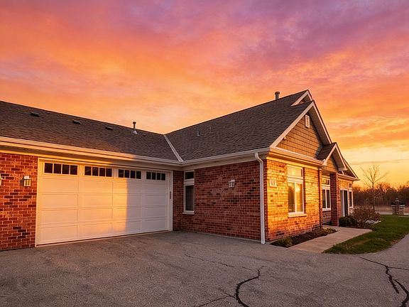 5th image of 408 Stearn Dr #408