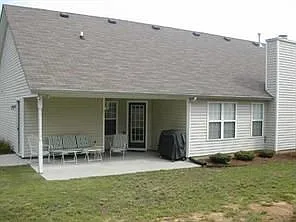 4 bed, 2.0 bath, 1970 sqft, $2,550 — Photo 2