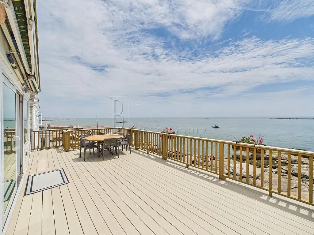 2 bed, 2.0 bath, 1275 sqft, $4,995 — Photo 4