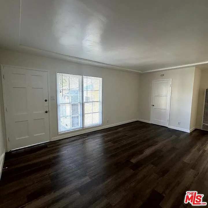 1 bed, 1.0 bath, 600 sqft, $1,995 — Photo 3