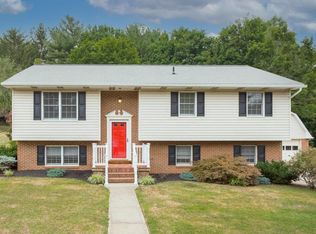 2946 Koffee Ln, Harrisonburg, VA 22801