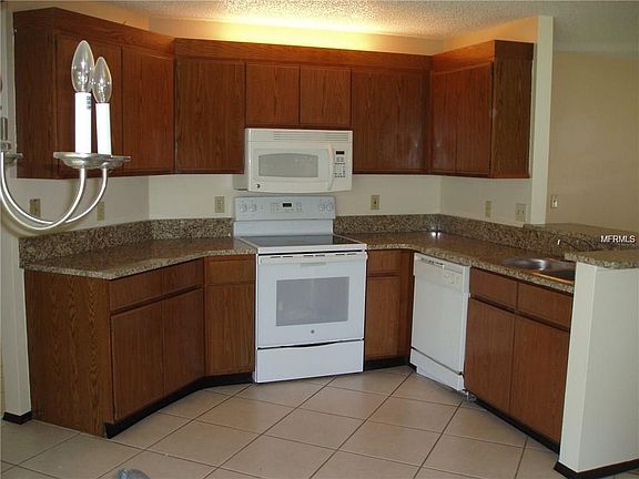2nd image of 187 Coralwood Cir