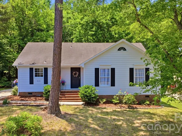 9624 Central Dr, Mint Hill, NC 28227