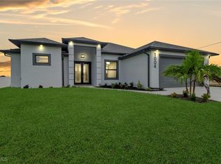 1004 NE 43rd Terrace Cpe, Coral, FL 33909