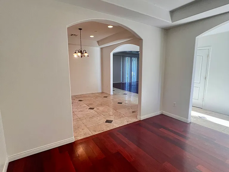 4490 Gabriella Pl — Photo 9