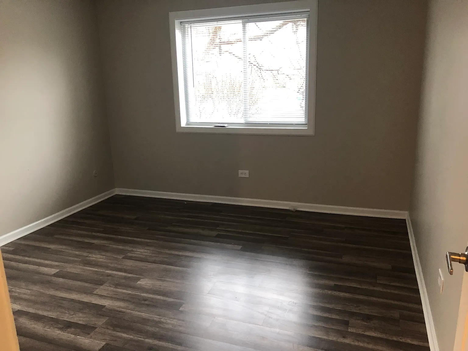 2 bed, 895 sqft, $1,800 — Photo 4