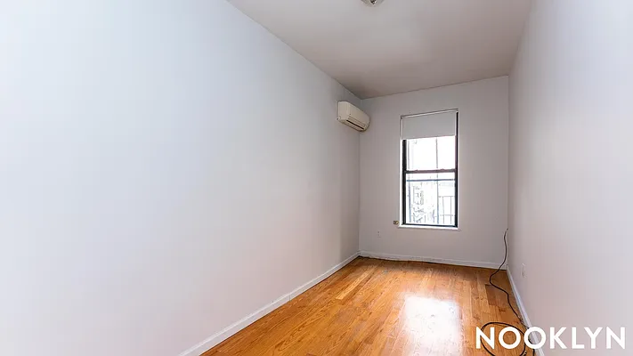 Rented by Nooklyn NYC LLC | media 19