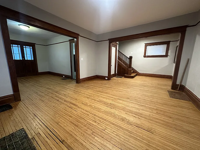 731 Park Ave — Photo 11