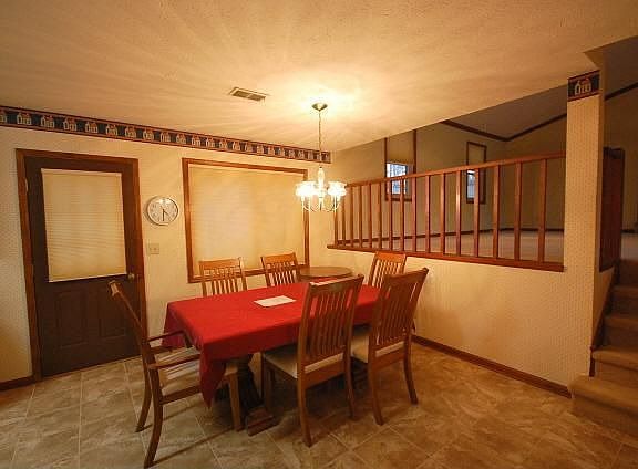 5th image of 3711 Quail Hollow Trl