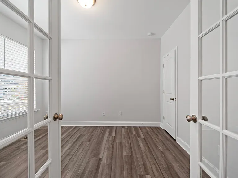 265 Mindees Ln — Photo 15