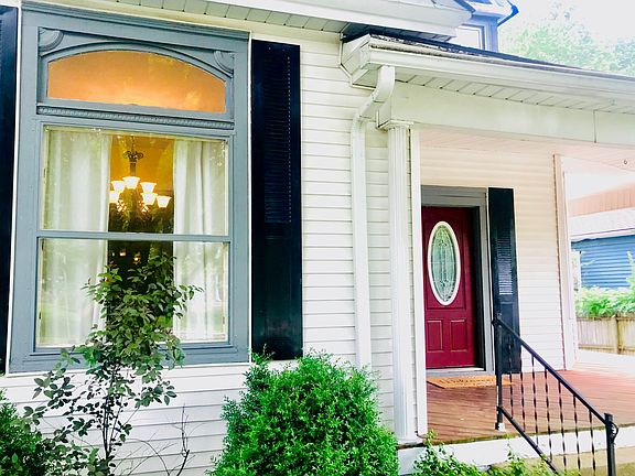 4th image of 108 Richmond Ave
