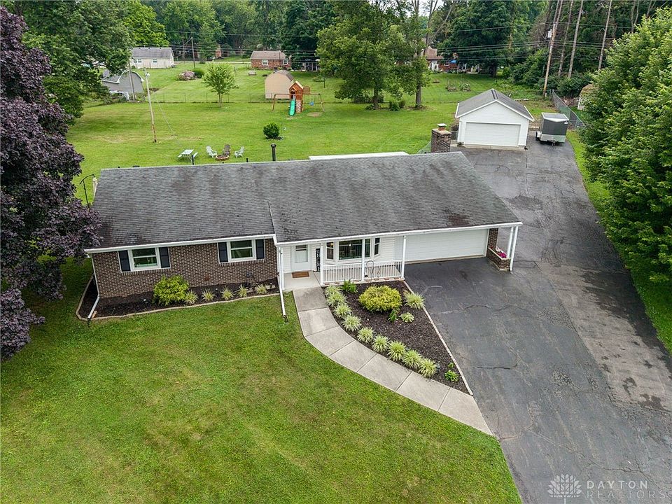 1st image of 1545 Gunther Dr