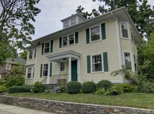 182 Everett Ave, Providence, RI 02906
