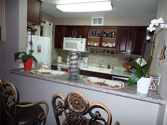 4th image of 2451 N Rainbow Blvd Unit 1132