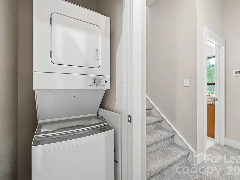 3435 Spencer St — Photo 25