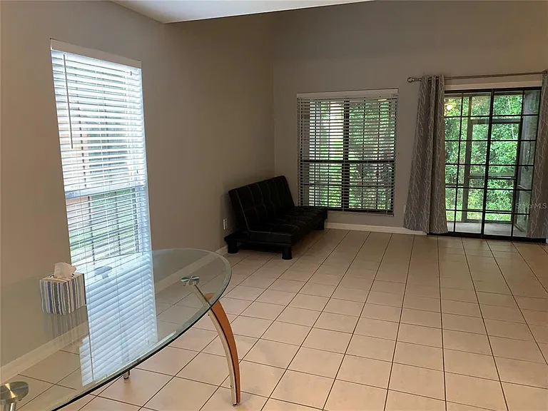 5754 SW 8th Pl — Photo 10