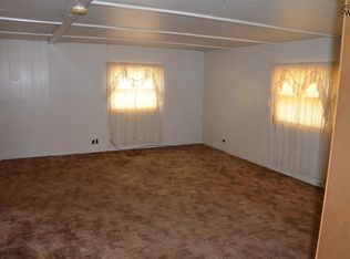 908 Violet St, Burkburnett, TX 76354