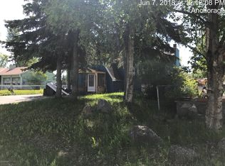 624 Pearl Dr, Anchorage, AK 99518