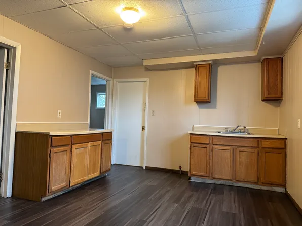 27 Moselle St #1, Buffalo, NY 14211