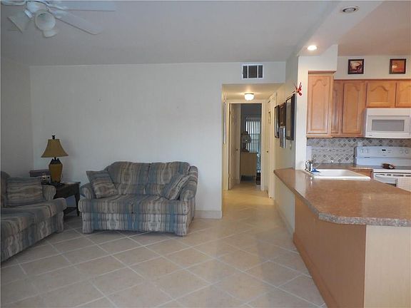 3rd image of 2600 S Kanner Hwy APT C5