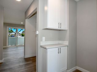 Arrow View, Upland, CA 91786