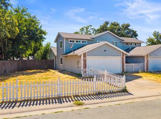 9417 Aizenberg Cir, Elk Grove, CA 95624