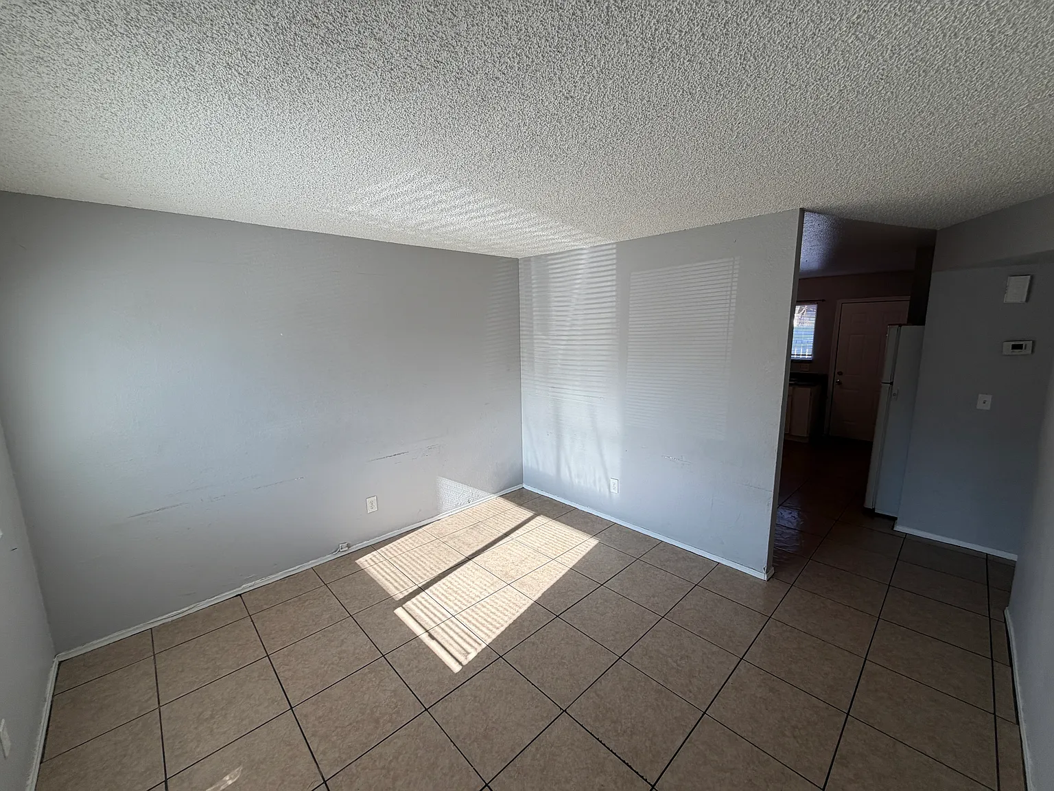 2 bed, 750 sqft, $1,095 — Photo 3