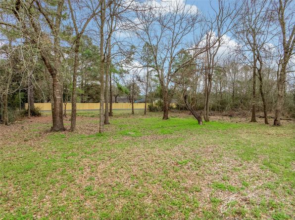 650 Texas St, Tomball, TX 77375