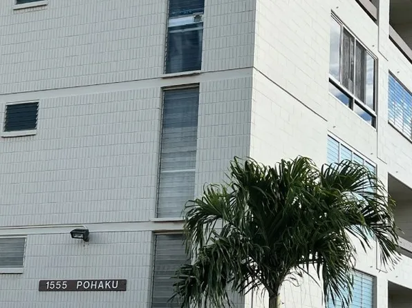 1555 Pohaku St APT A110, Honolulu, HI 96817