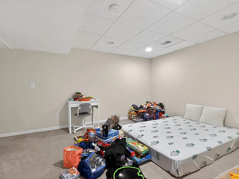70 Winged Foot Dr — Photo 28