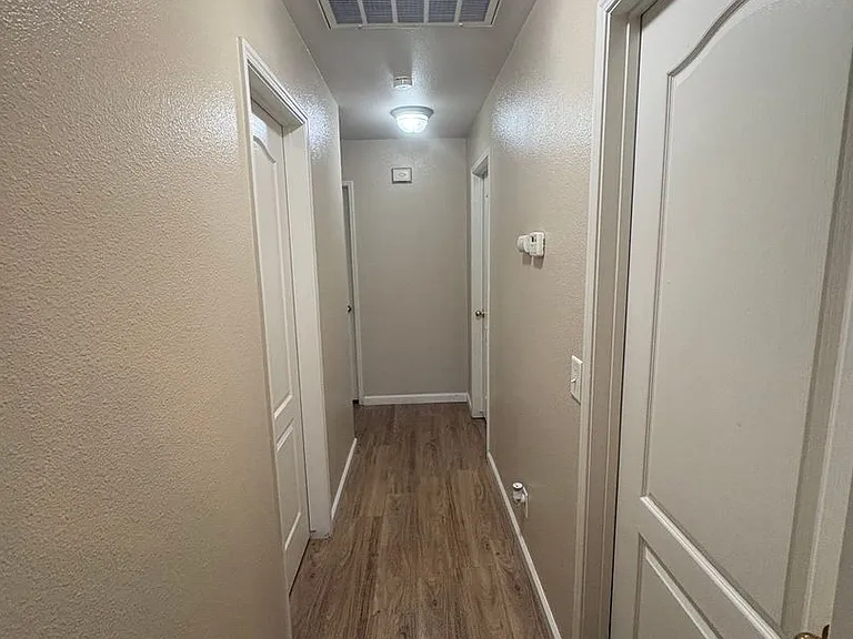 3832 W Sweet Ave — Photo 8