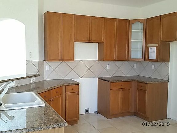 4th image of 5358 Oakmont Village Cir