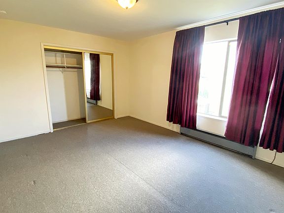 5th image of 2390 39th Ave APT 2
