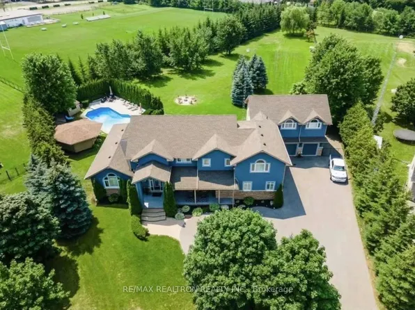 99 Hurd St, Oshawa, ON L1H 0M3