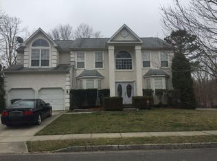 145 Bridle Path Dr, Egg Harbor Township, NJ 08234