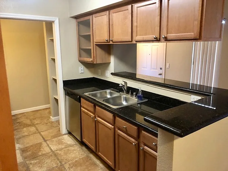 885 Halidon Way #324 — Photo 9