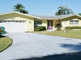 5211 Stratford Ct, Cape Coral, FL 33904