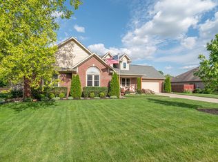 10355 N Vista View Pkwy, Mooresville, IN 46158