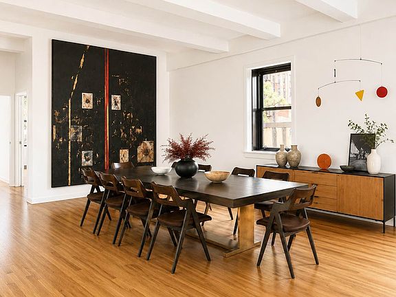 2nd image of 321 W 13th St APT 5B