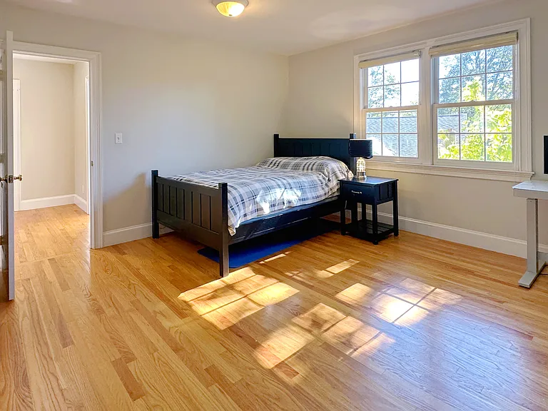 11 Oakland St — Photo 33