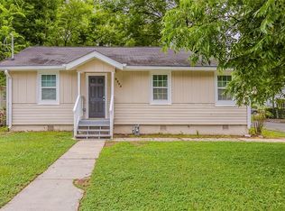 2245 Dauphine St, East Pt, GA 30344