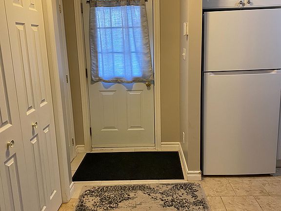 4th image of 7 Park St
