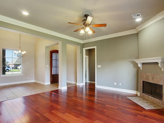 5th image of 105 Sandhill Crane Dr