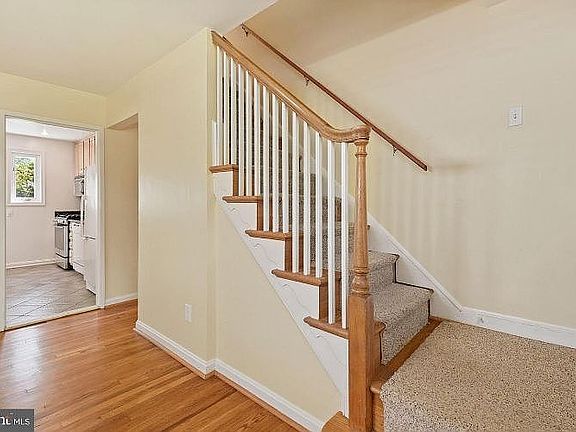 3rd image of 13535 Grenoble Dr
