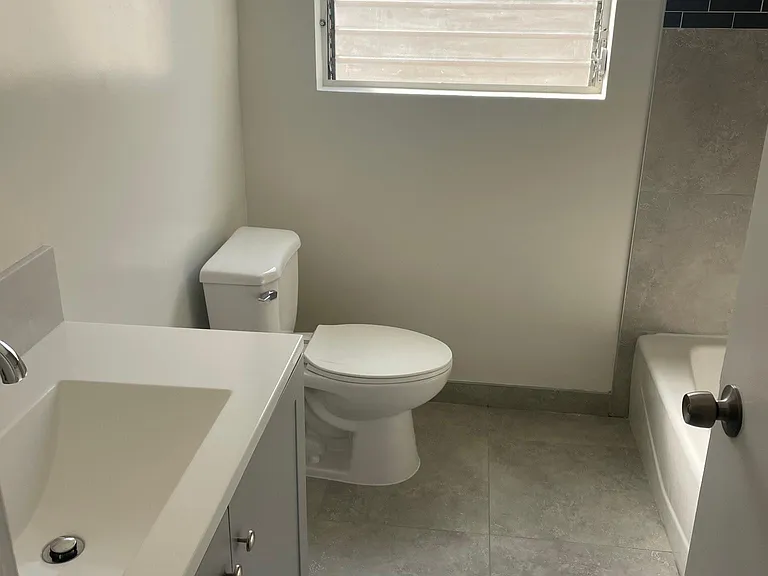 1730 Purdue Ave #3 — Photo 19