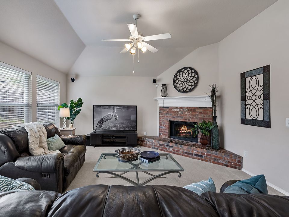 1st image of 2690 Eganridge Ln