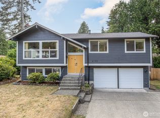8105 Spur Ct NW, Bremerton, WA 98311